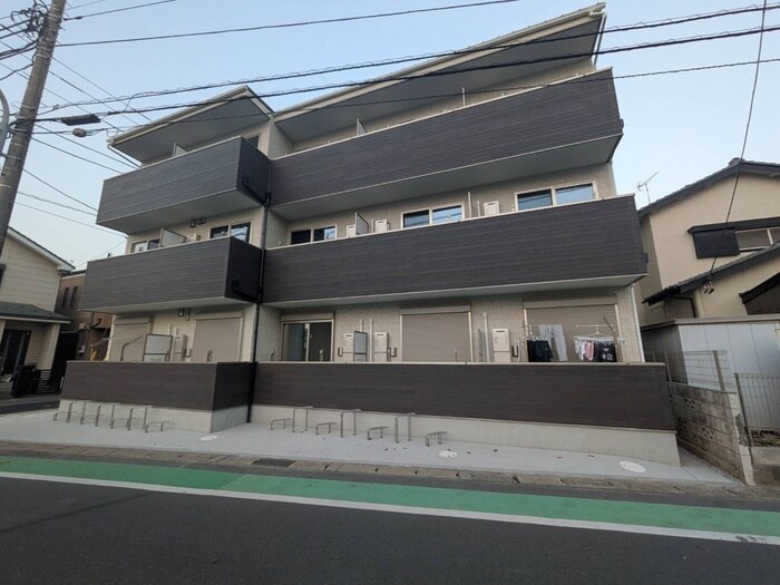 ソルブラン松戸の物件外観写真