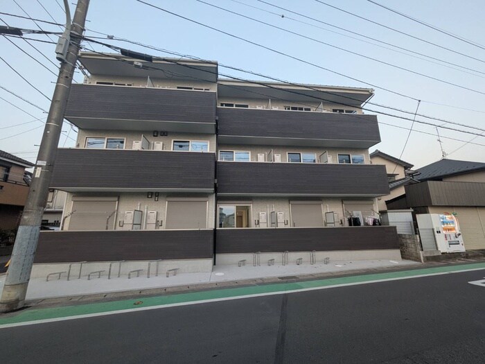 ソルブラン松戸の物件外観写真