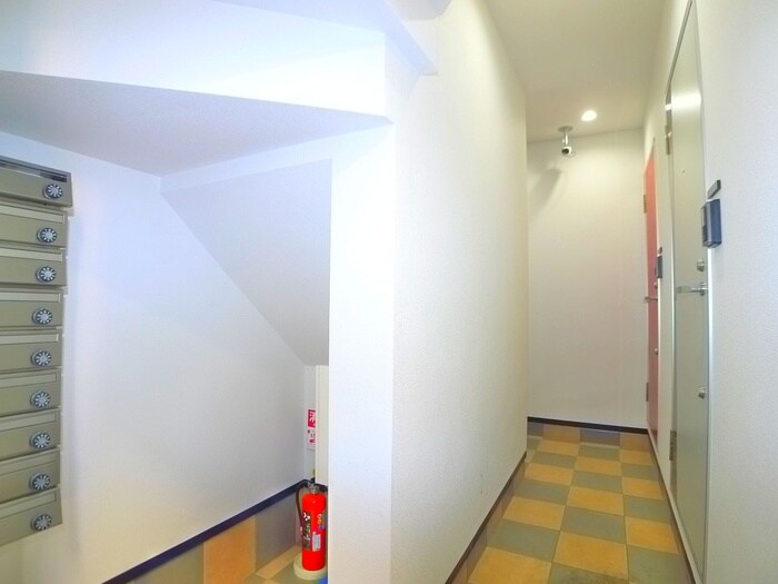 コスモアイズ１の物件外観写真