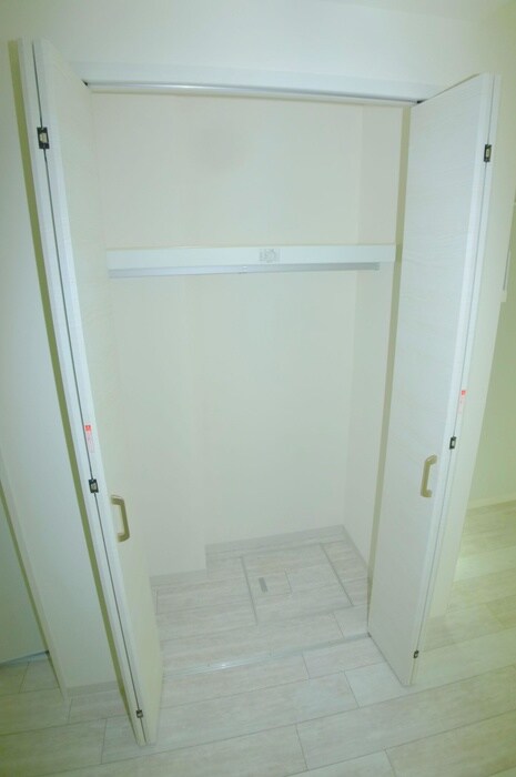 コスモアイズ１の物件内観写真