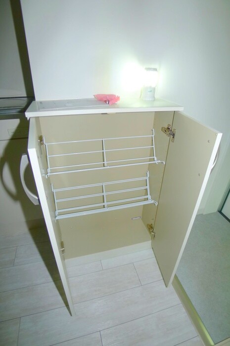 コスモアイズ１の物件内観写真