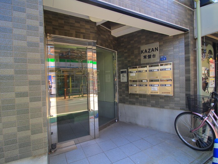ＫＡＺＡＮ常盤台の物件外観写真