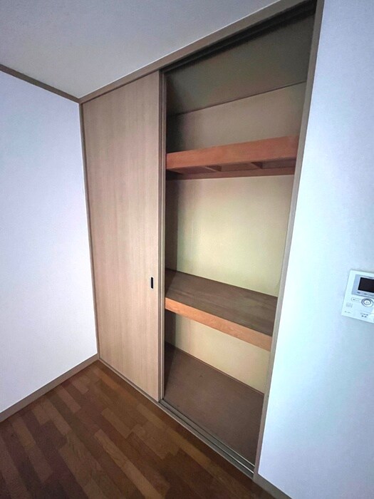 カーサ・メルカート（1F～2F）の物件内観写真