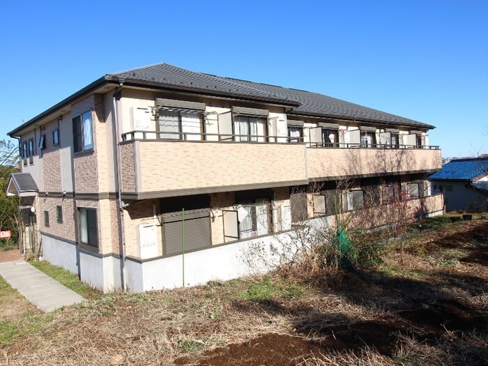 クレストヒルの物件外観写真