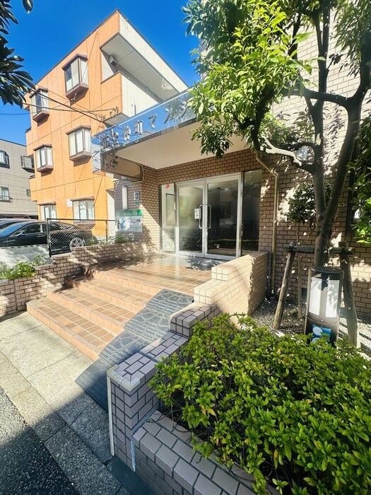 第２仲町マンションの物件外観写真