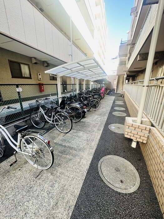 第２仲町マンションの物件外観写真