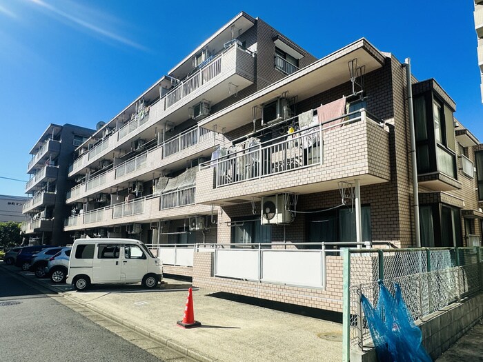 第２仲町マンションの物件外観写真