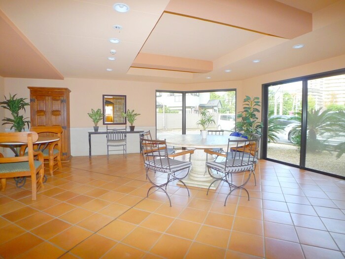 INSURANCE BLDG.XVの物件外観写真