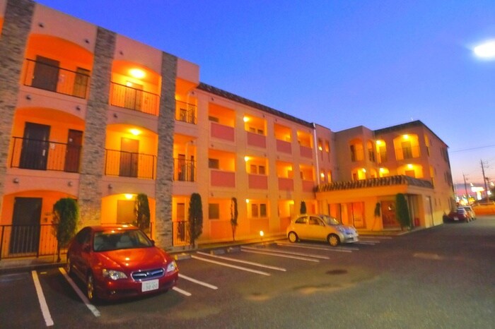 INSURANCE BLDG.XVの物件外観写真