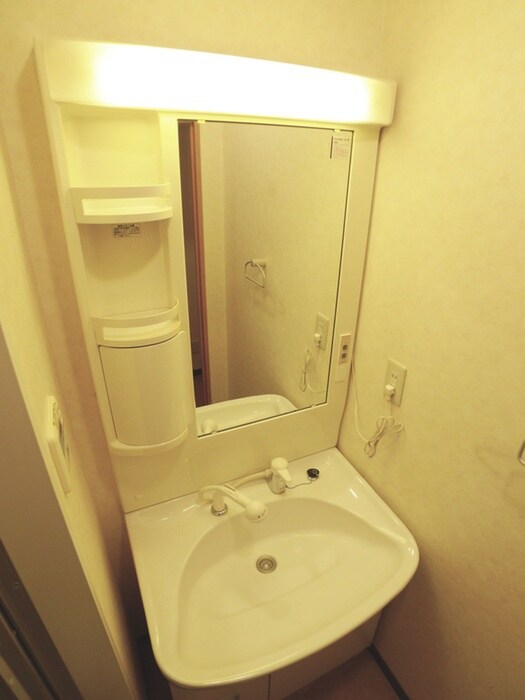 INSURANCE BLDG.XVの物件内観写真