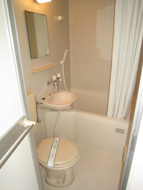 エ－デルハイムの物件内観写真