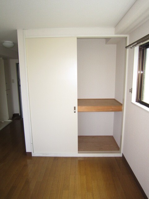 エ－デルハイムの物件内観写真