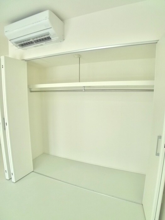 ゼルコヴァの物件内観写真