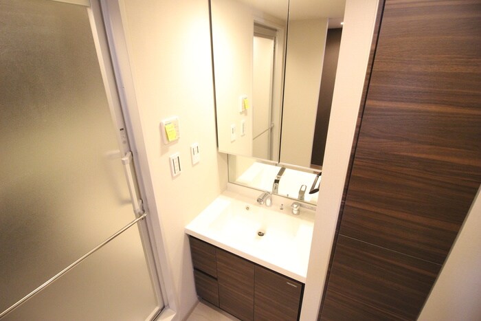 ジェノヴィア新大塚の物件内観写真