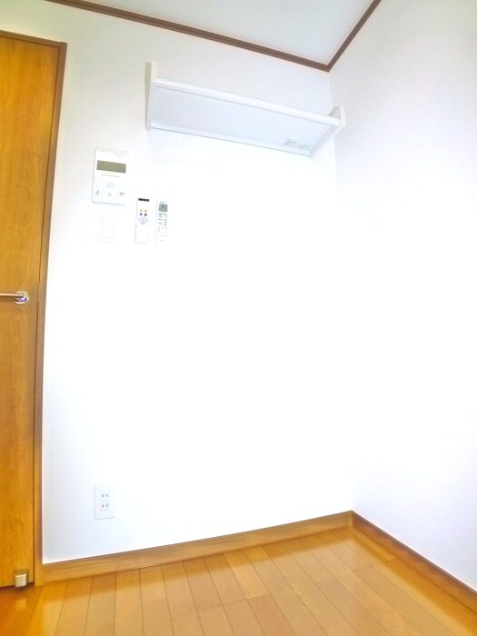 マーレ梅島の物件内観写真