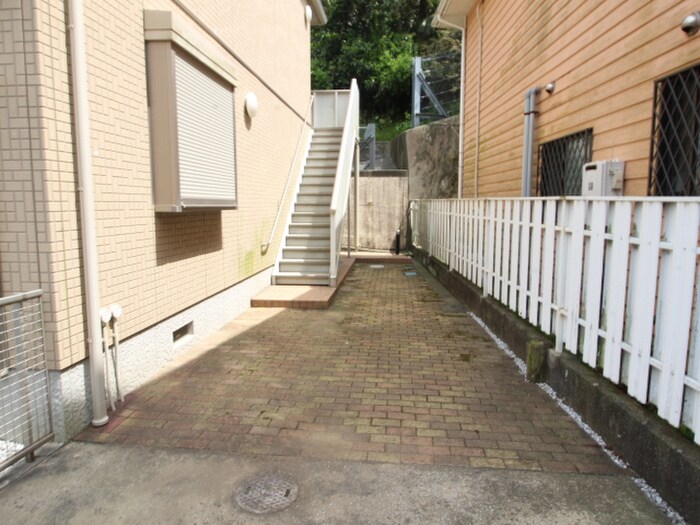 プラナスアヅマの物件外観写真