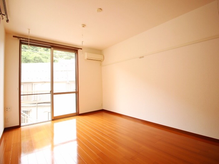 プラナスアヅマの物件内観写真