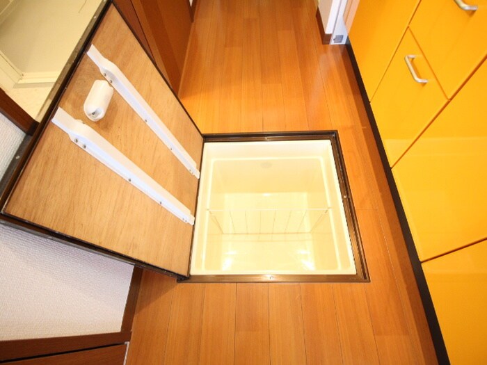 プラナスアヅマの物件内観写真