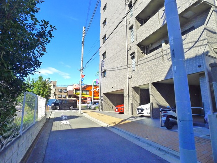 ルーブル西新井（701）の物件外観写真