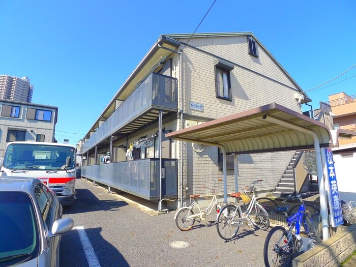 ルシエの物件外観写真