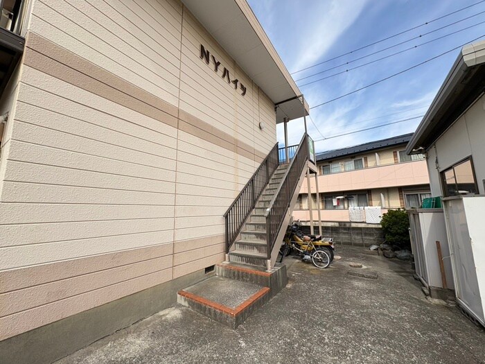 ＮＹハイツ１の物件外観写真