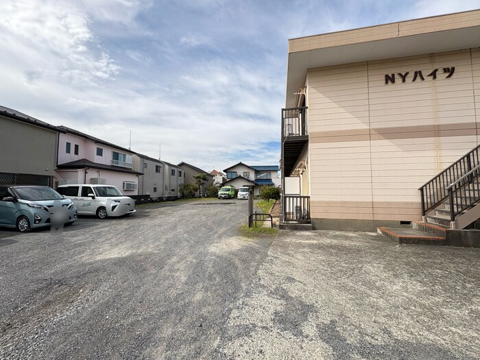 ＮＹハイツ１の物件外観写真