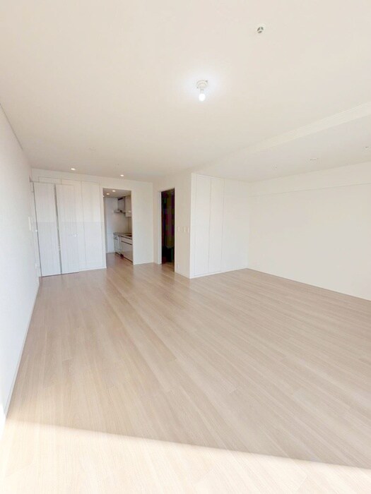 スカイズタワー＆ガーデン(908)の物件内観写真