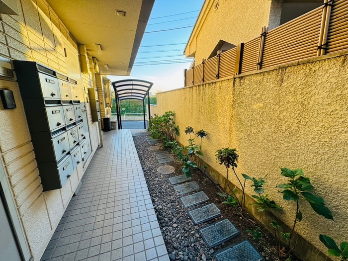 リバ－サイド皐月の物件外観写真