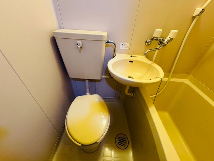 リバ－サイド皐月の物件内観写真