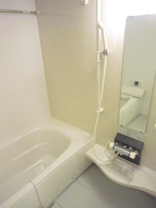 グリーンコートBの物件内観写真