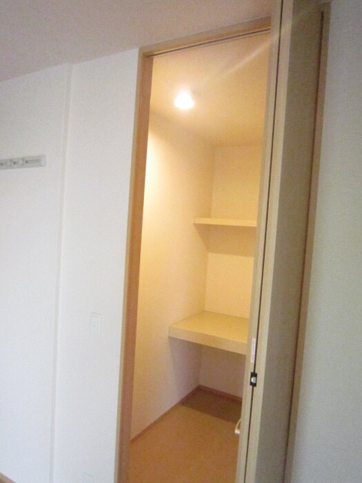 グリーンコートBの物件内観写真