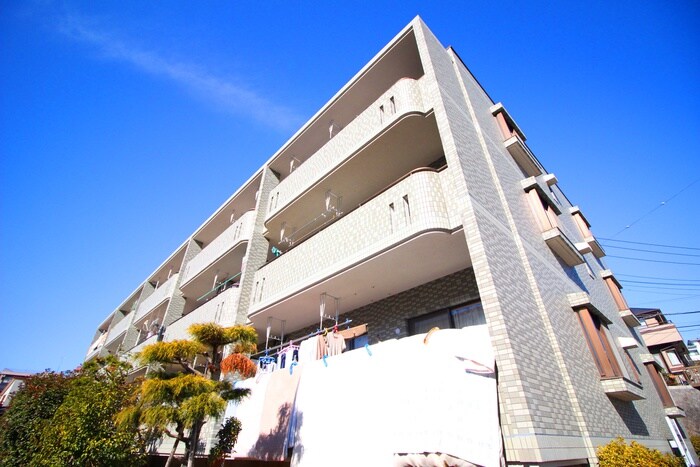 ヴェルドミールの物件外観写真