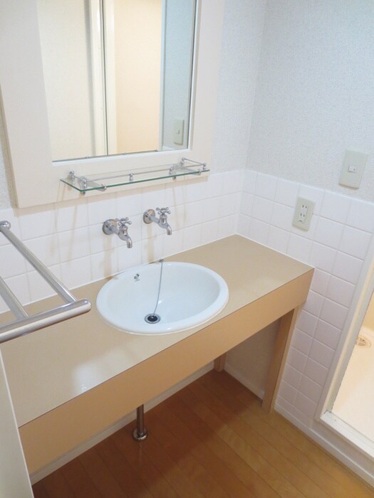 麻布イ－ストコ－トの物件内観写真