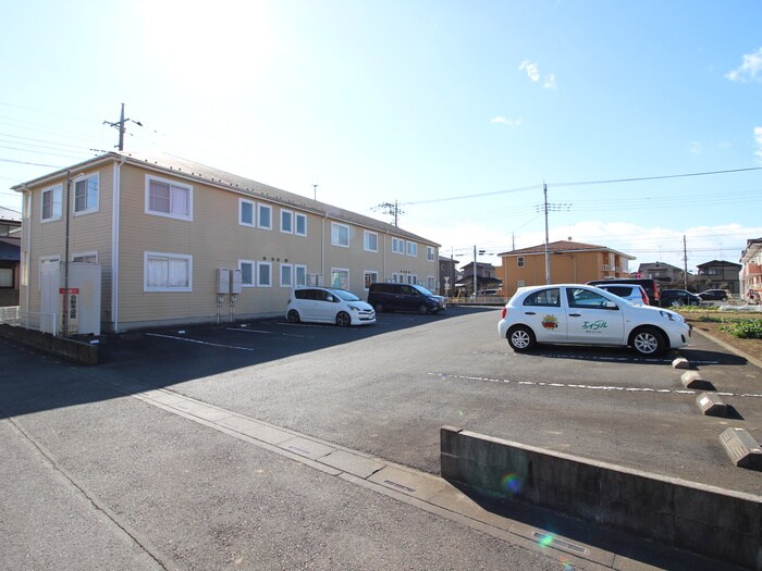 フォレストコートの物件外観写真