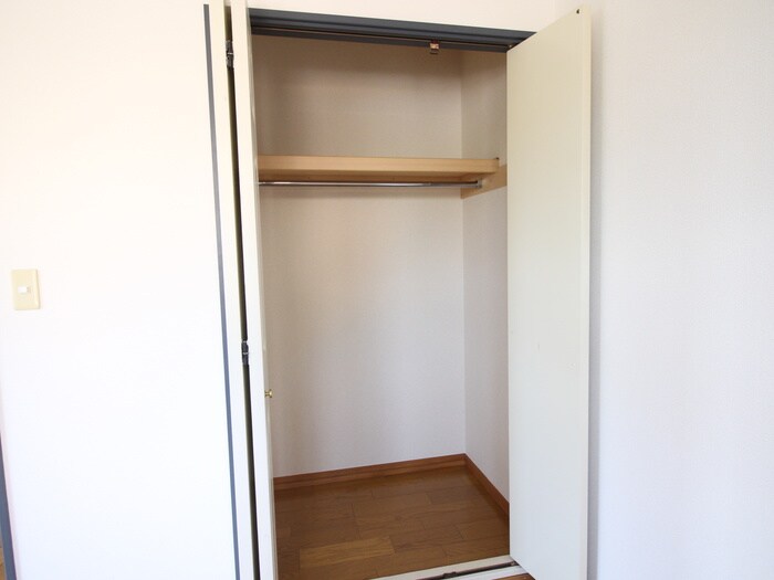 フォレストコートの物件内観写真