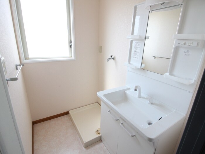 フォレストコートの物件内観写真