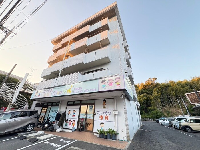 ビュ－フラット・ナカイの物件外観写真