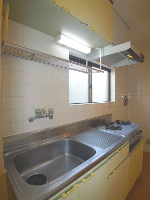 第２ヨシヤマンションの物件内観写真