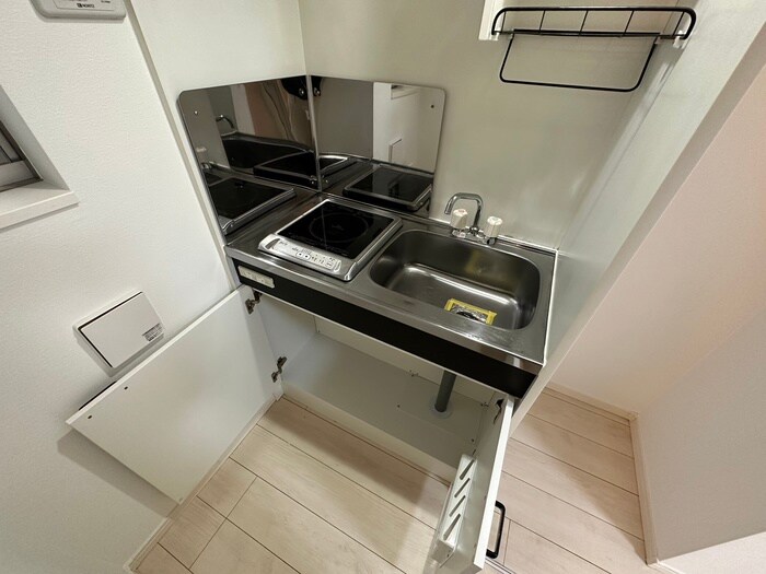 BRIGHT　EARTH　SUGAMOの物件内観写真