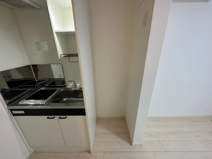 BRIGHT　EARTH　SUGAMOの物件内観写真