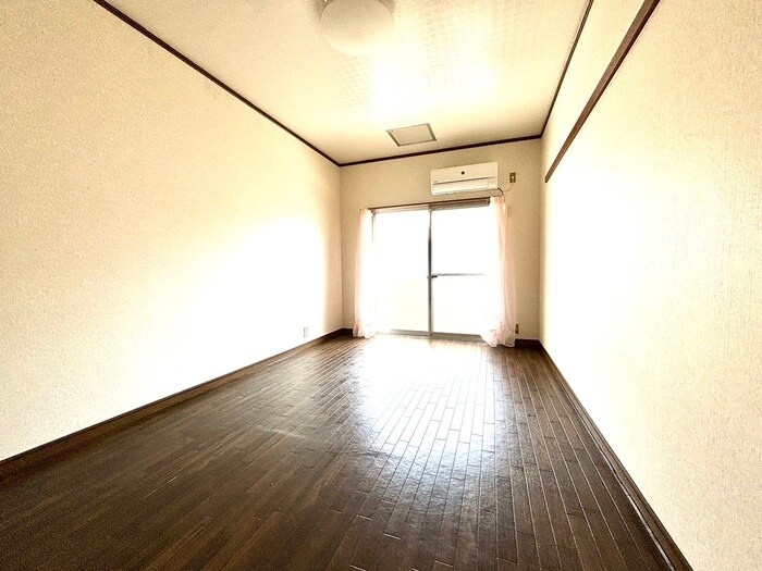 ストーンヒルズの物件内観写真