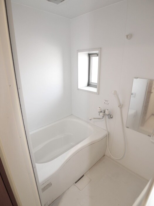 ラ・ヴィーニュⅢの物件内観写真