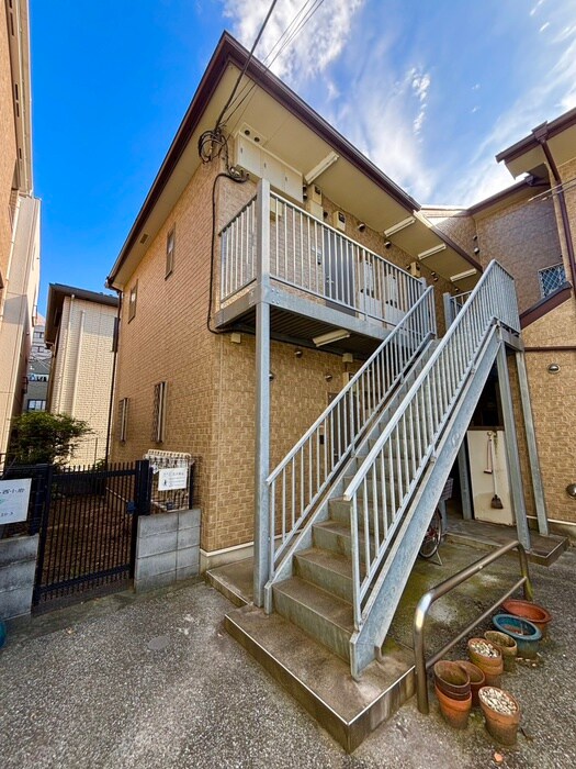 フォレスト西小岩の物件外観写真