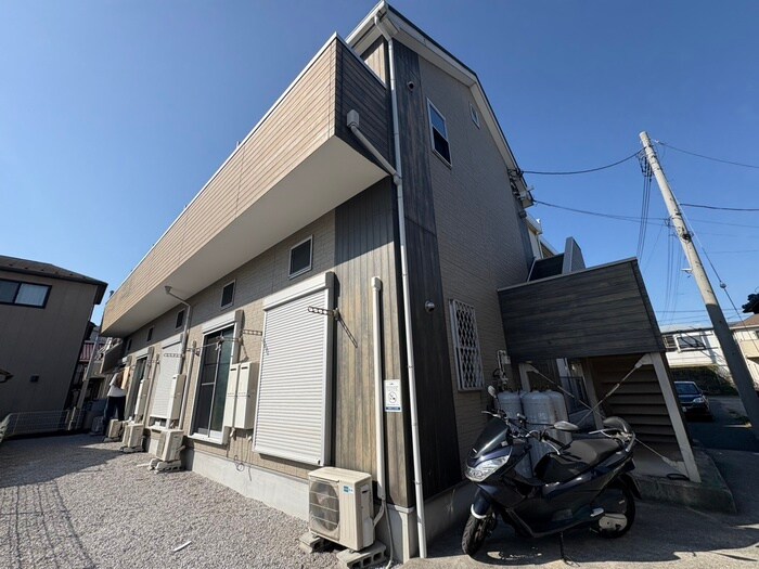 シャン・ドゥ・ブレの物件外観写真