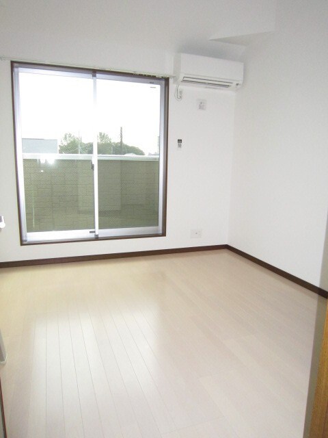 シャン・ドゥ・ブレの物件内観写真