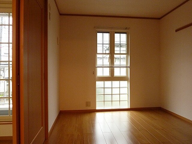 ローレル・フジイの物件内観写真