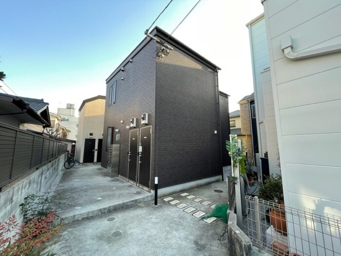 ＲＥＶＥ拝島の物件外観写真