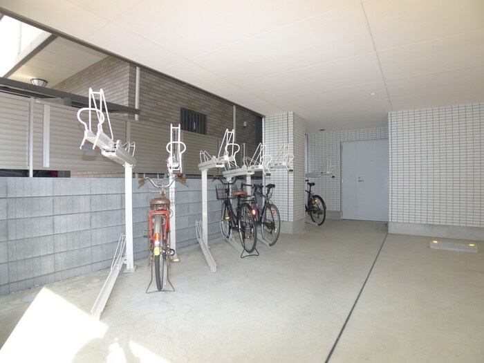 Ｌｅｏｎｉｓの物件外観写真