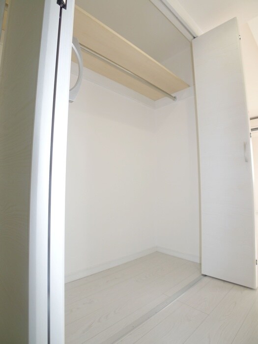 Ｌｅｏｎｉｓの物件内観写真