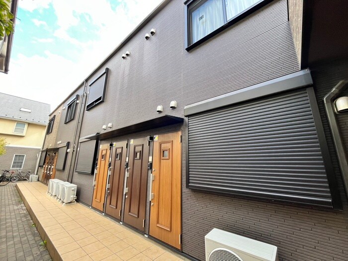 コンフォルト９の物件外観写真